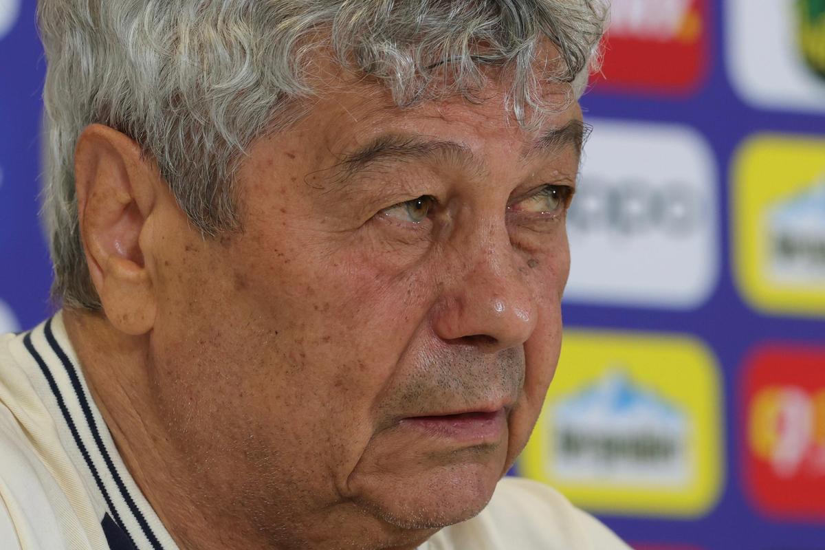 Austria - România // Conferință - Mircea Lucescu