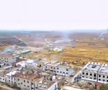 Se ridică mega-fabrica misterioasă a Chinei! O fortăreață mai mare decât orașul San Francisco: 1 milion de mașini, un stadion și un coșmar pentru Tesla