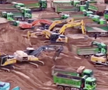 Se ridică mega-fabrica misterioasă a Chinei! O fortăreață mai mare decât orașul San Francisco: 1 milion de mașini, un stadion și un coșmar pentru Tesla