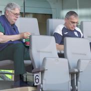 Oficialii FRF au urmărit din tribune antrenamentul oficial al României FOTO: Ionuţ Iordache (GSP)