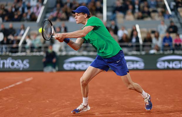 Jannik Sinner - Carlos Alcaraz e finala de vis la Roland Garros 2025! Novak Djokovic n-a rezistat în fața liderului mondial