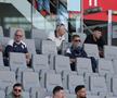 Oficialii FRF au urmărit din tribune antrenamentul oficial al României FOTO: Ionuţ Iordache (GSP)