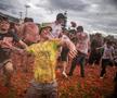 Au deschis stadionul pentru cel mai nebun festival din lume! Tradiția împrumutată din Spania, dusă la alt nivel