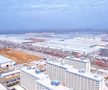 Se ridică mega-fabrica misterioasă a Chinei! O fortăreață mai mare decât orașul San Francisco: 1 milion de mașini, un stadion și un coșmar pentru Tesla