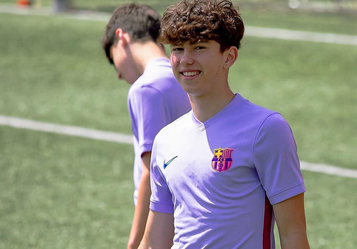 Ce fotbalist pierde FRF! A impresionat la Barcelona și tocmai a debutat în naționala altei țări: în 2022, evoluase în culorile României