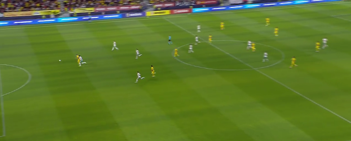 Ce păcat! Louis Munteanu a înscris un gol superb, însă tușierul a intervenit aiurea