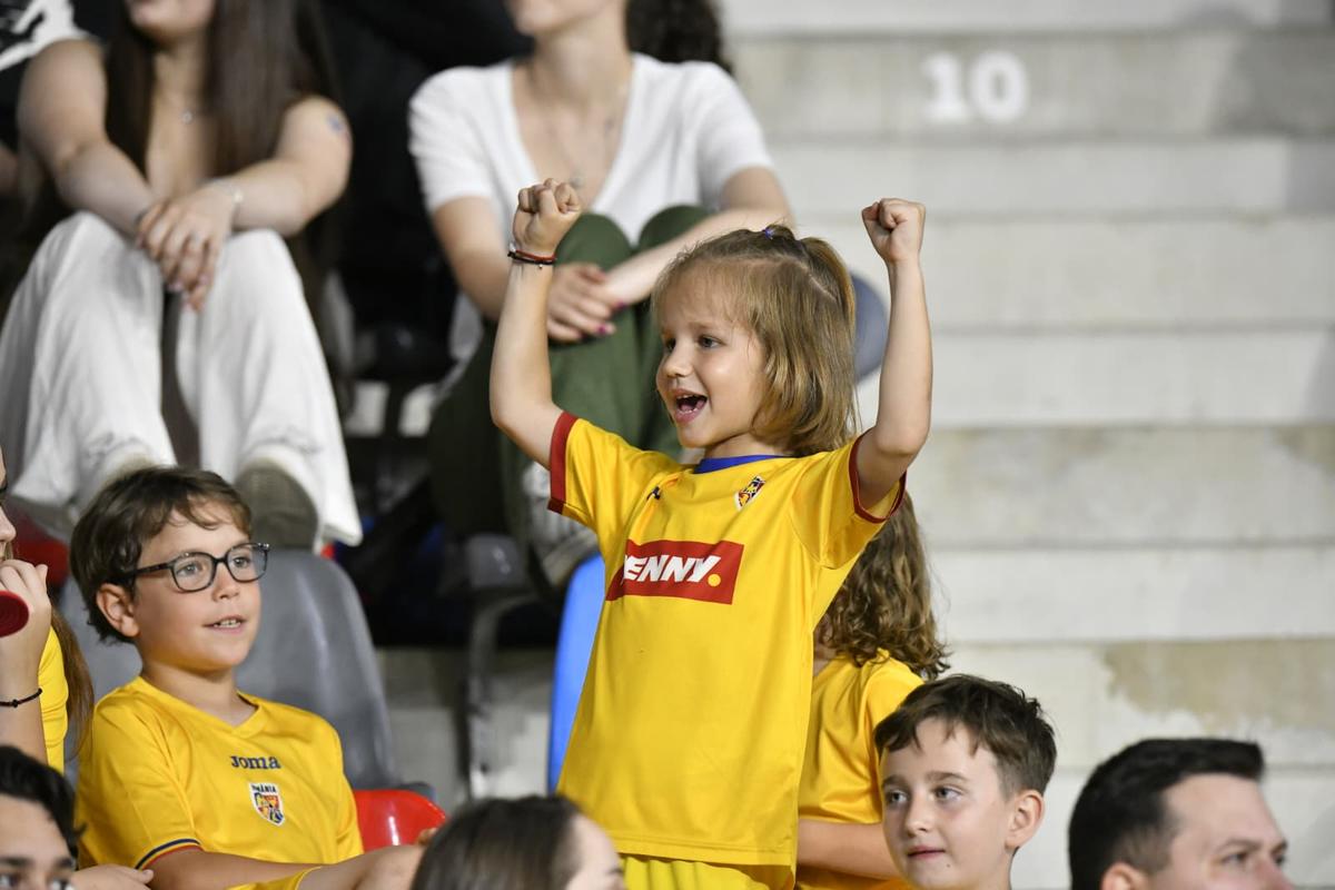 Să ne fie de bine! După 33 de ani, Țara Galilor s-a înclinat din nou în fața lui Hagi, pentru prima victorie a României cu noul selecționer