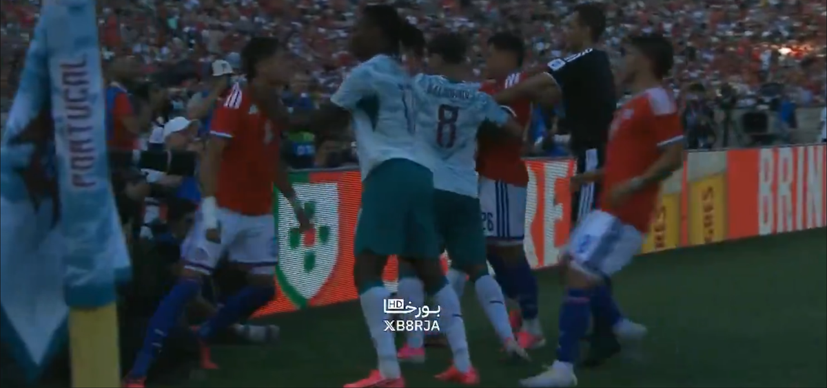 Bătaie înainte de Cupa Mondială! Starul Portugaliei, eliminat după ce și-a lovit adversarul