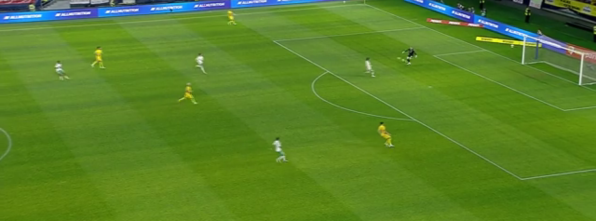 Ce păcat! Louis Munteanu a înscris un gol superb, însă tușierul a intervenit aiurea