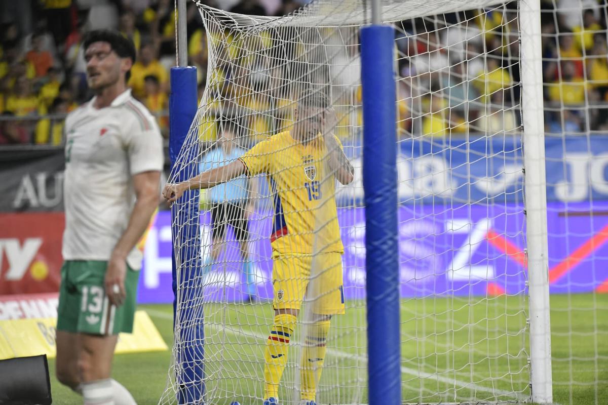 Raul Rusescu, impresionat de doi „tricolori” în România - Țara Galilor: „Impecabili” + „Asta e poziția lui Olaru!”