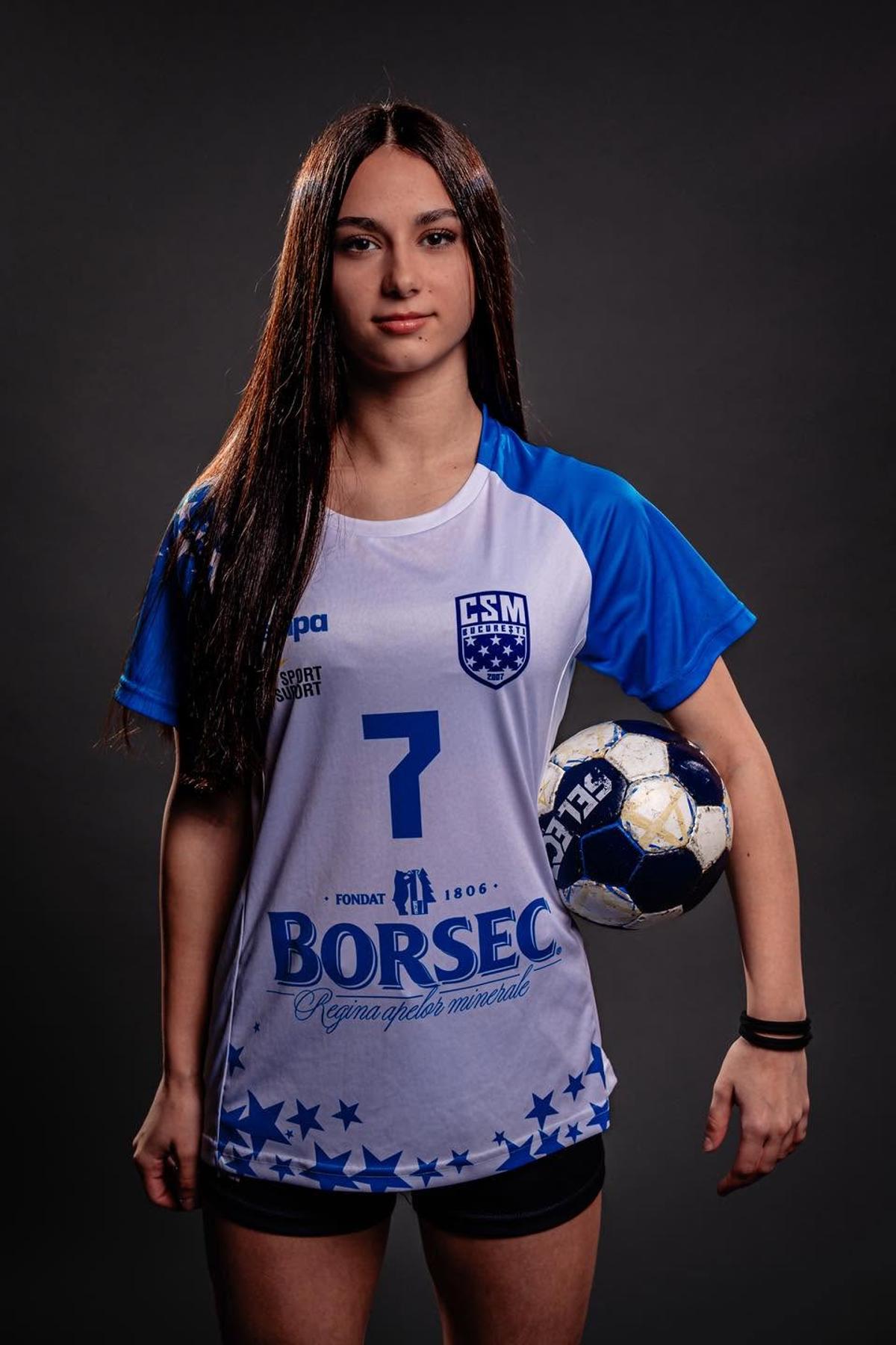 Ele sunt junioarele care au dus-o pe CSM București în finala EHF Youth Club Trophy