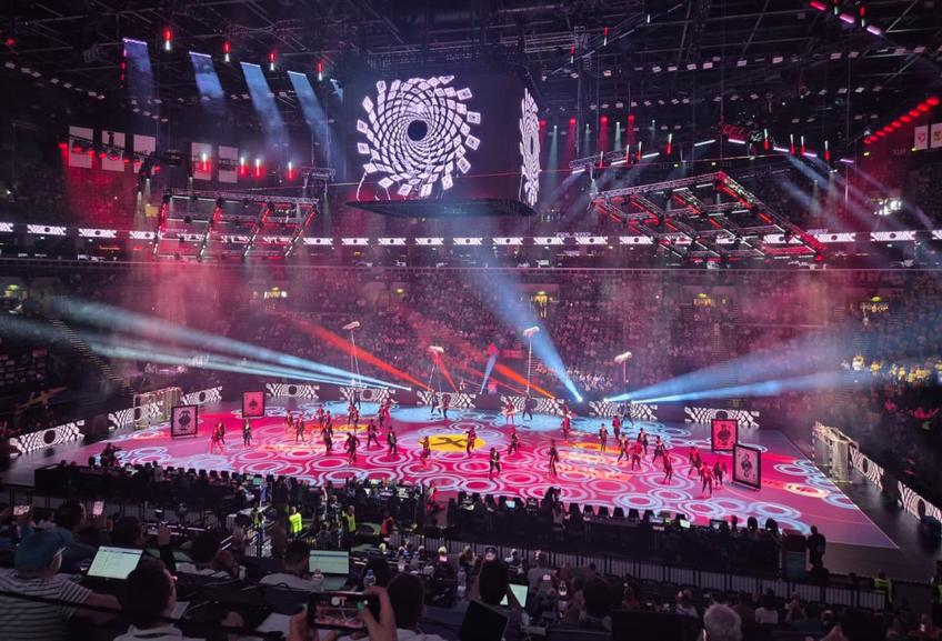 MVM Dome din Budapesta a fost aproape plin la Final Four-ul Ligii Campionilor. Peste 19.000 de fani au venit să le încurajeze pe CSM București, Metz, Gyor și Brest.
