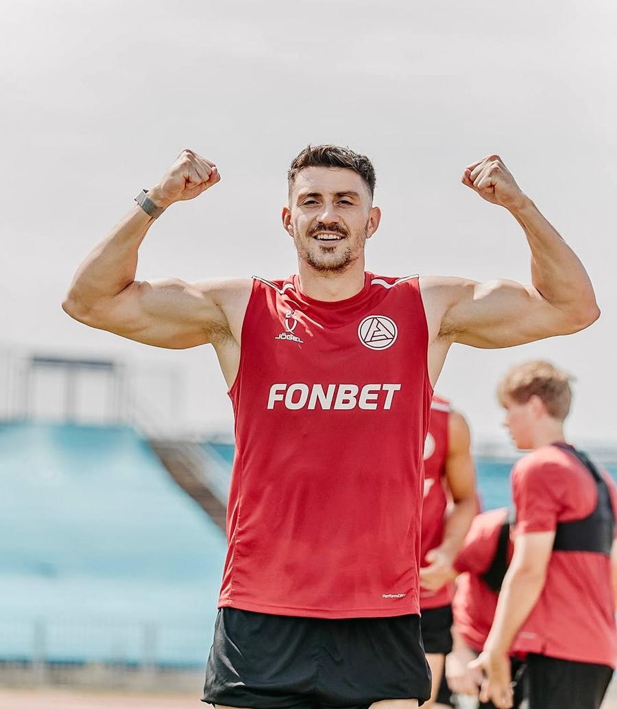 Ionuț Nedelcearu s-a adaptat în Rusia „Viitorul înseamnă și Dinamo!” » Din Rusia, Ionuț Nedelcearu promite revenirea: „Atât pot spune”