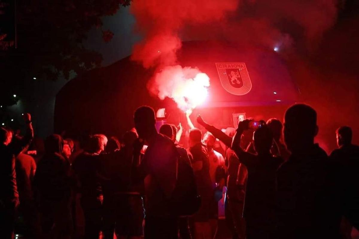 Fierbe Bănia înainte de Craiova - FCSB: „E sortit să fie anul nostru! Suporterii nu vor putea fi opriți dacă luăm campionatul”