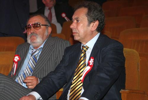 Nicolae Badea o sprijină pe Dinamo