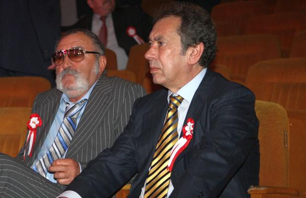 Nicolae Badea dirijează tot la Dinamo! Întâlnire secretă, aseară, în biroul șefului de la Computerland