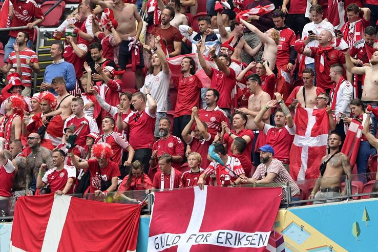 Sfidând pronosticurile, adversarii și chiar și moartea, naționala Danemarcei s-a calificat în semifinalele EURO 2020. FOTO: Guliver/Getty Images