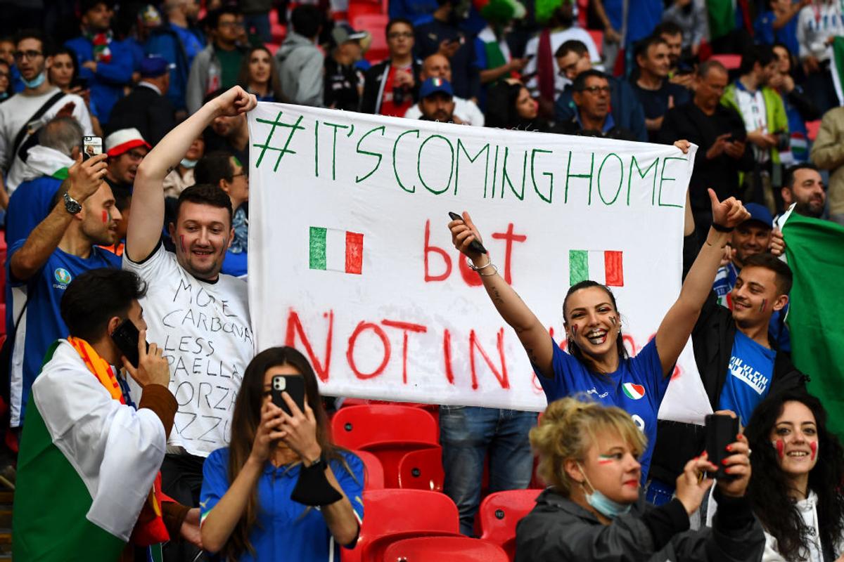 Sărbătoare pe Wembley! 54.000 de spectatori, soare după ploaie, mii de italieni și spanioli bucuroși