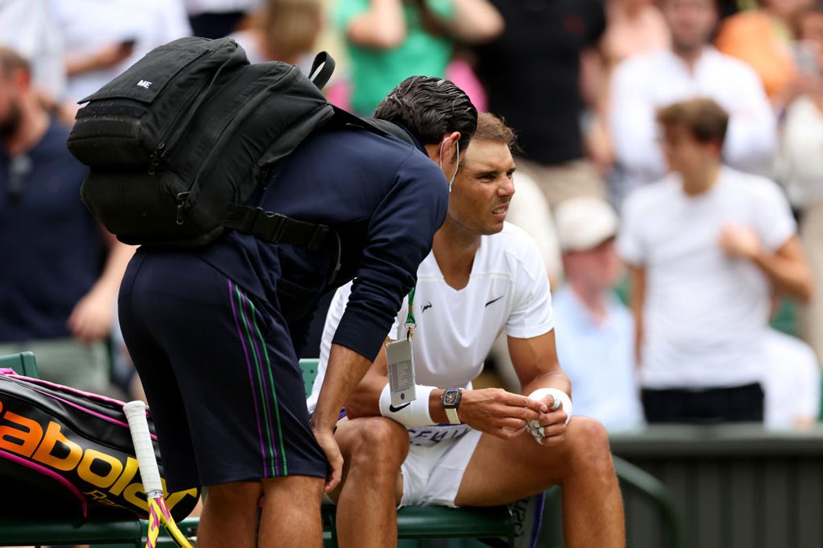 Scene rar întâlnite la Wimbledon » Tatăl lui Nadal, semne disperate către fiul său: i-a cerut să se retragă din turneu!