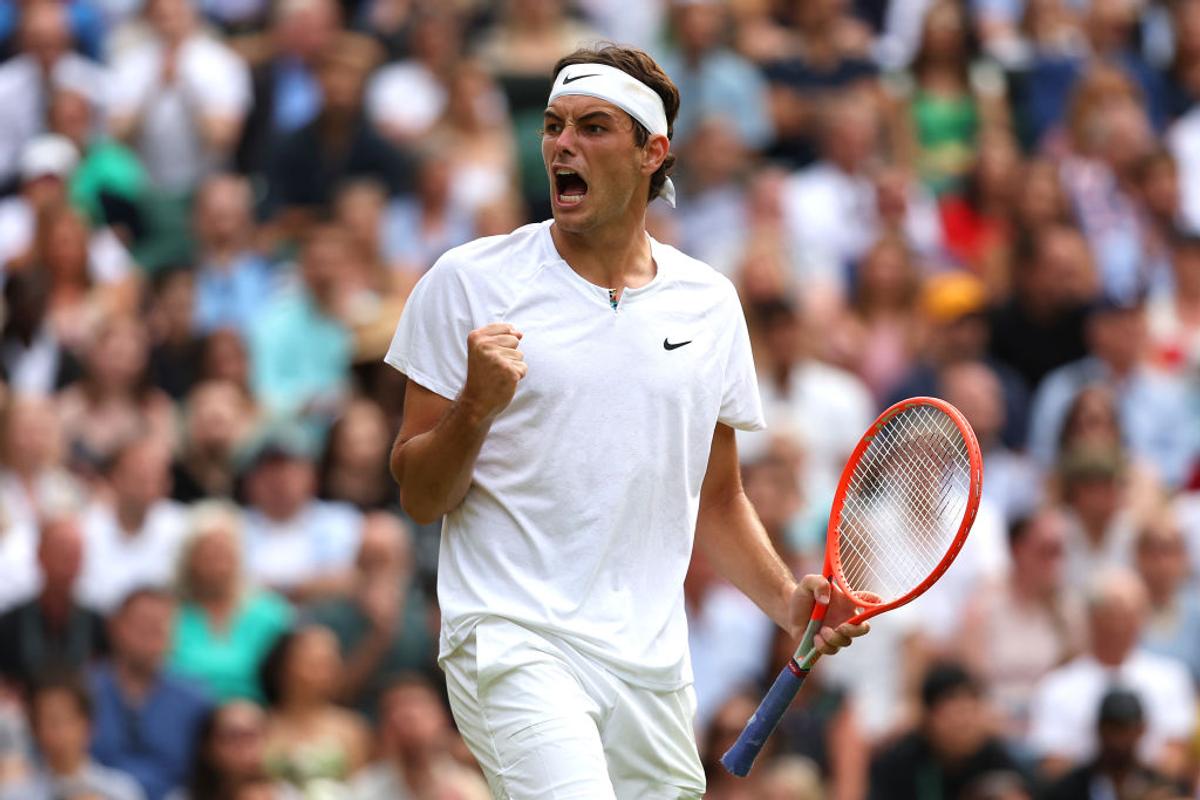 Scene rar întâlnite la Wimbledon » Tatăl lui Nadal, semne disperate către fiul său: i-a cerut să se retragă din turneu!