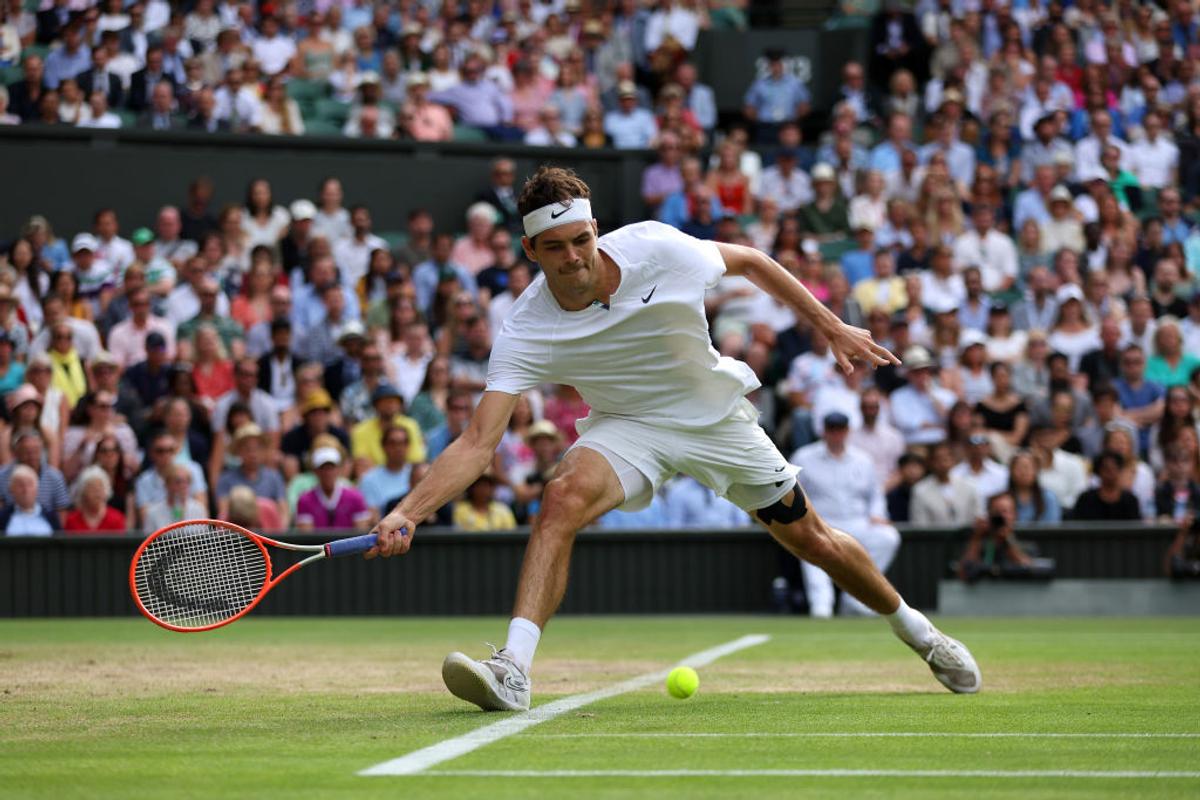 Scene rar întâlnite la Wimbledon » Tatăl lui Nadal, semne disperate către fiul său: i-a cerut să se retragă din turneu!
