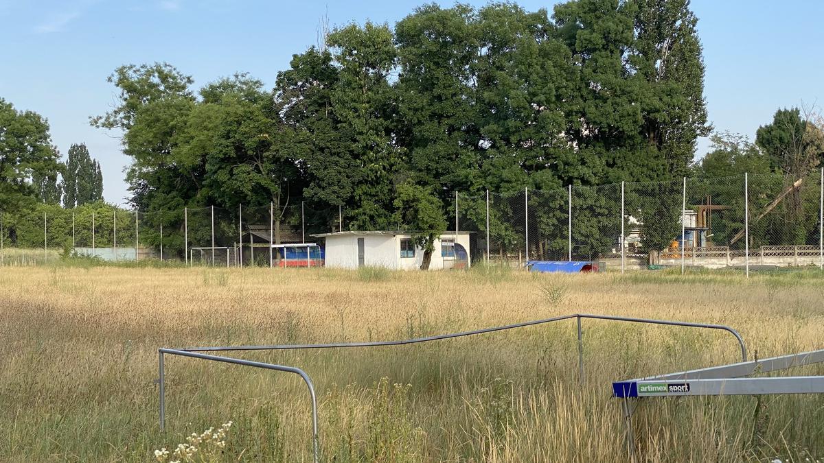 Baza sportivă inaugurată în 2020 de Firea a ajuns un DEZASTRU! Imagini deplorabile din Sectorul 3