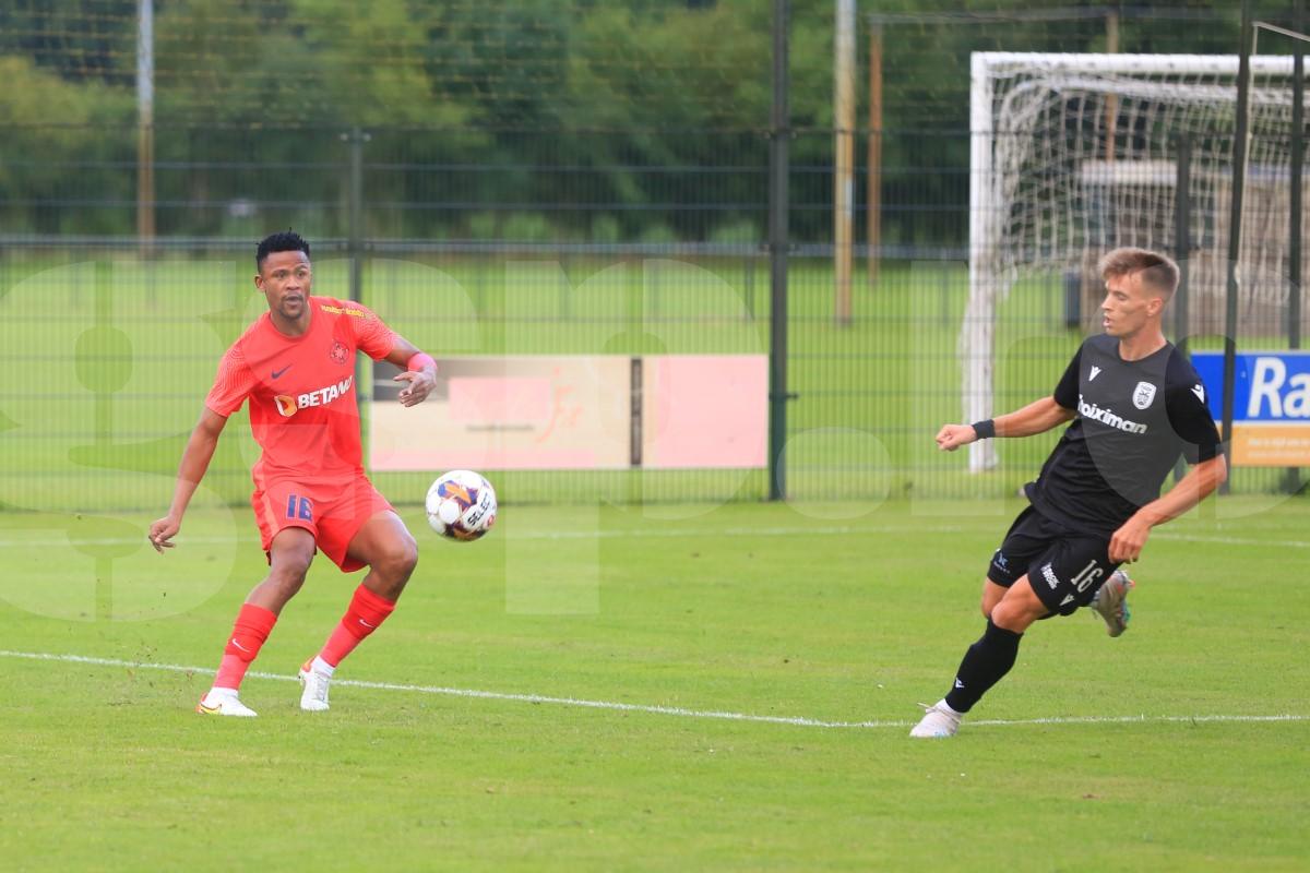 Gafa lui Siyabonga Ngezana în FCSB - PAOK, în cadre succesive