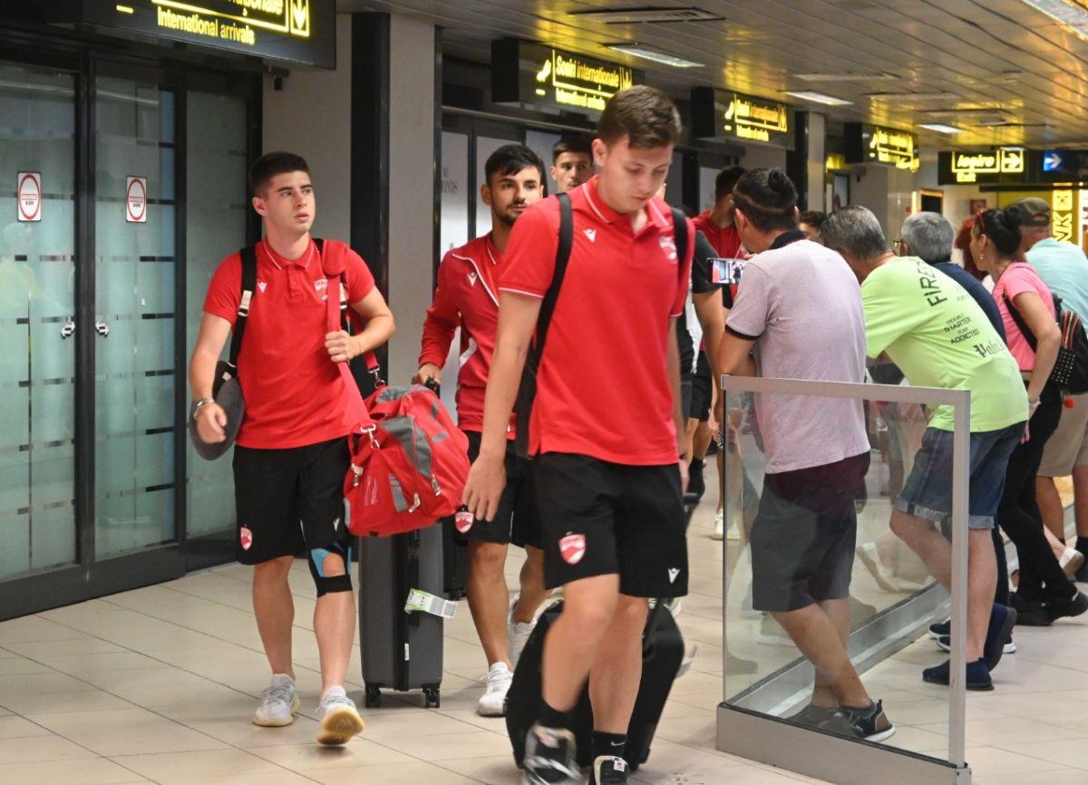 FOTO Dinamo a revenit din cantonamentul din Slovenia 06.07.2023