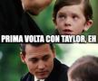 Fanii italieni ai Romei râd de Anthony Taylor după arbitrajul său din Spania - Germania