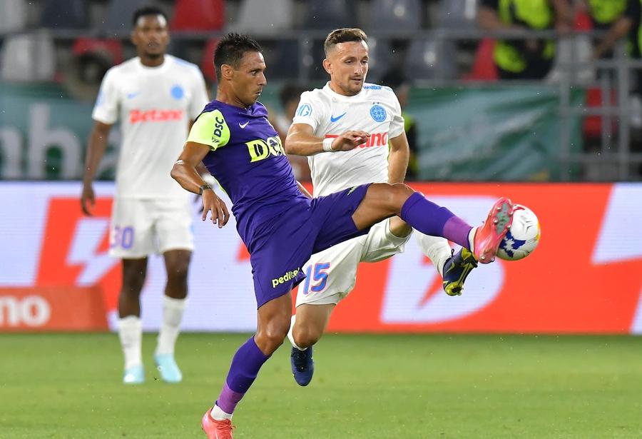 Marius Ștefănescu, în Supercupa României, contra CFR Cluj // foto: GSP.ro Marius Ștefănescu, pe urmele lui Cîrjan? „Are nevoie de un mediu diferit”
