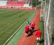 Maxime Sivis s-a accidentat în Dinamo - Tunari și a fost scos pe targă