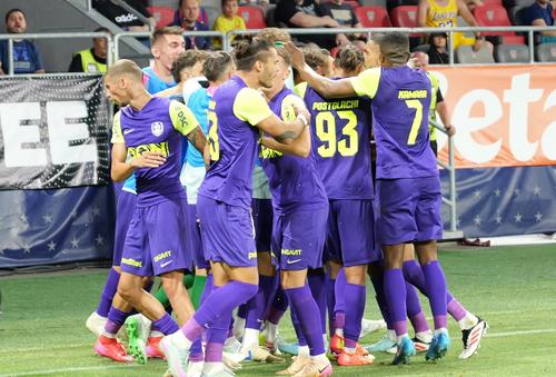 Ceahlăul Piatra Neamț și-a luat atacant de la CFR Cluj » A fost prezentat astăzi și a semnat pentru un sezon // FOTO: GSP.ro