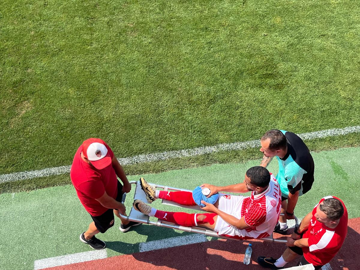 Probleme serioase pentru Kopic înainte de startul noului sezon de Superliga » Maxime Sivis a ieșit pe targă: care este primul diagnostic