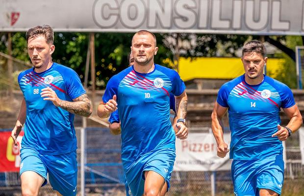 Corvinul a plecat în cantonament în Austria. 10 nume noi în lot și 3 amicale programate