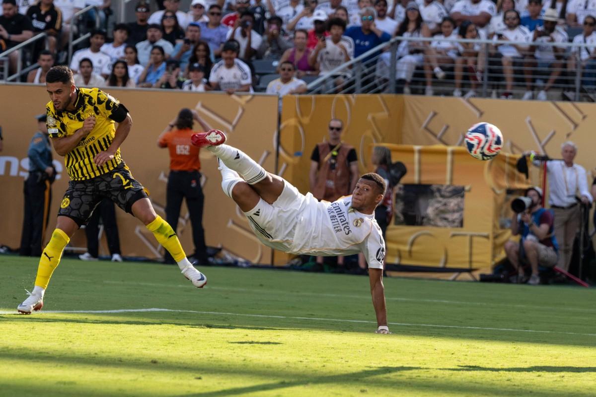 Kylian Mbappe i-a dedicat golul cu Borussia Dortmund lui Diogo Jota
