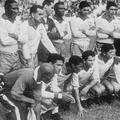 Garrincha (al doilea de la stânga la dreapta, rândul de jos) // Foto: Imago Images