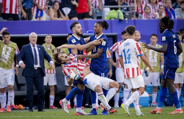 FIFA, încolțită după acest precedent periculos! Acum și Franța vrea anularea unui avertisment