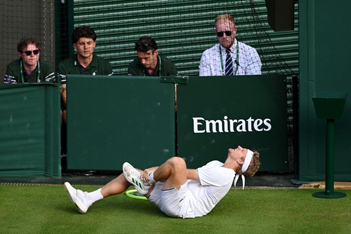Criticat de Felix Auger-Aliassime, numărul 23 ATP se apără: „Văd stele verzi câteva secunde, apoi durerea dispare”