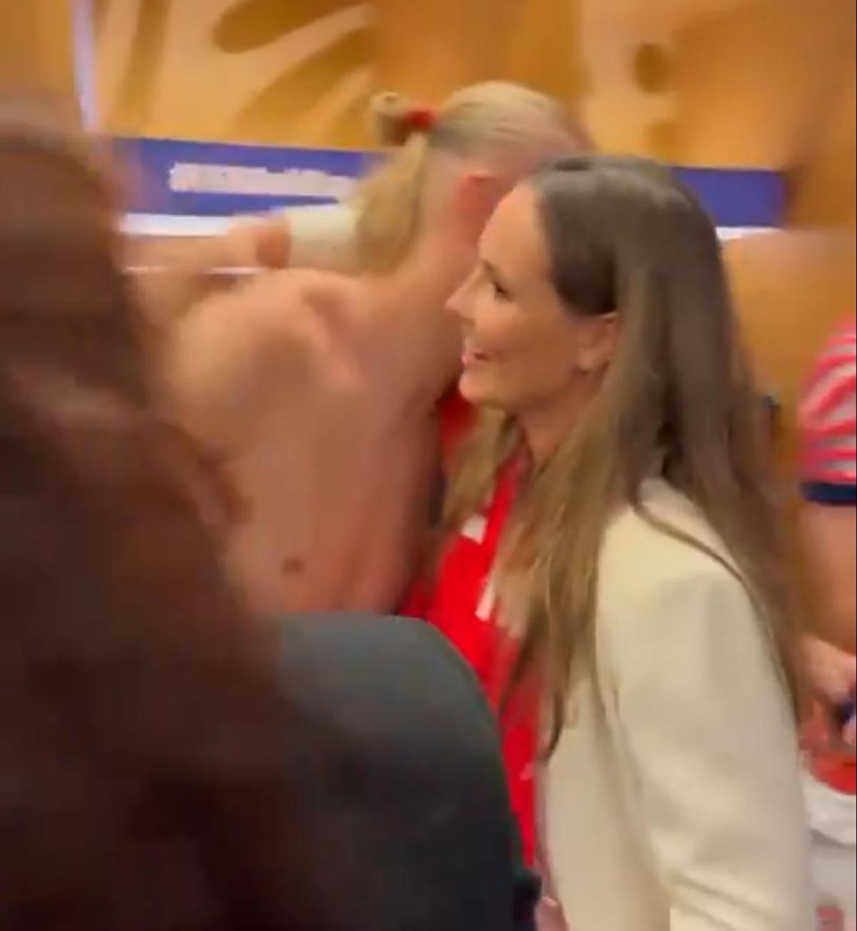 Prințea Ingrid Alexandra și Erling Haaland, în vestiar