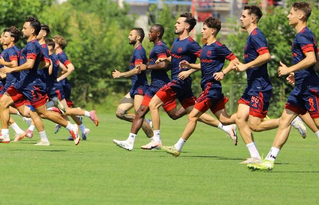 Steaua a transferat un campion al României cu Universitatea Craiova