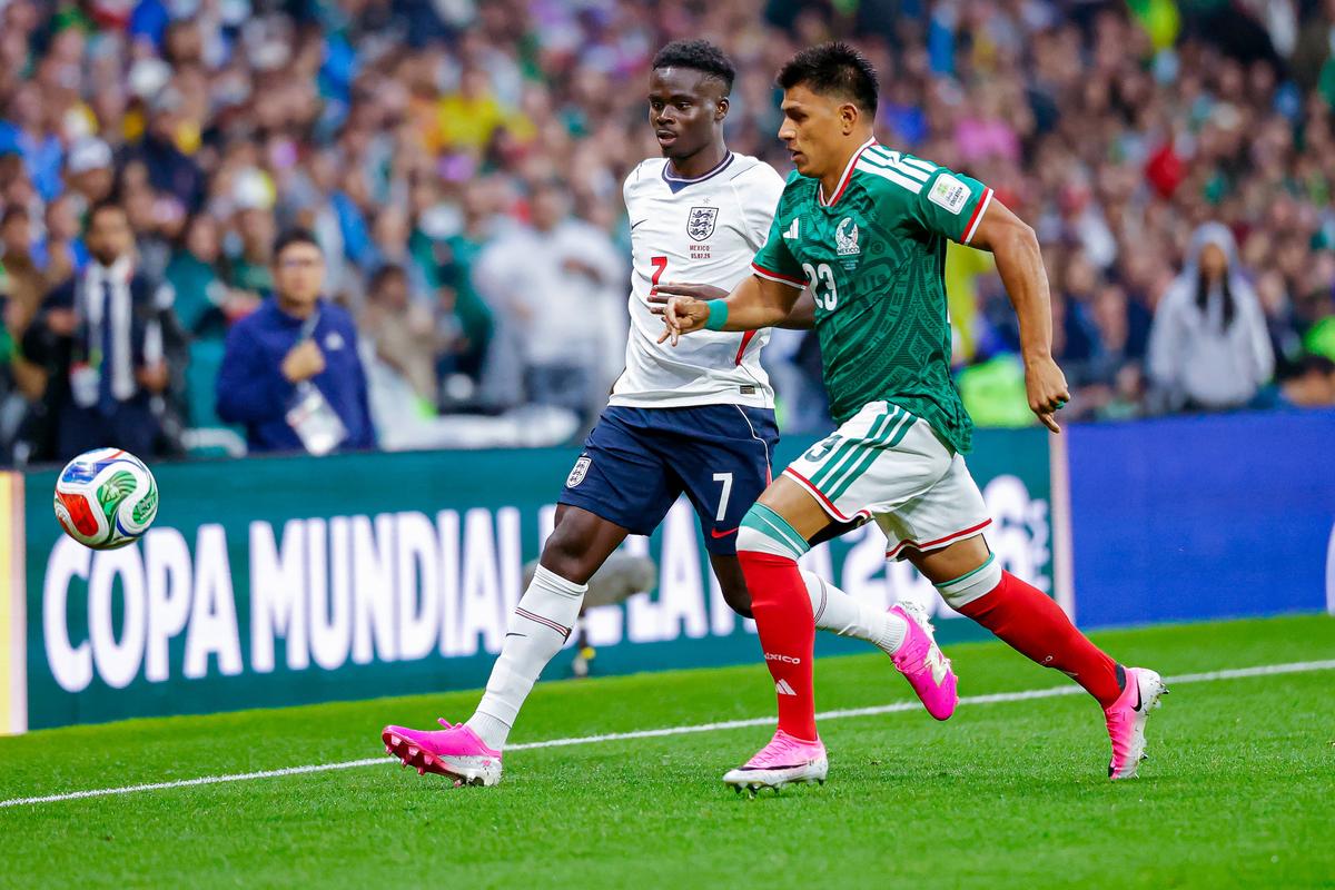 Mexic - Anglia, în optimile de finală ale Cupei Mondiale // foto: Imago