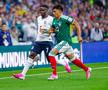 Mexic - Anglia, în optimile de finală ale Cupei Mondiale // foto: Imago