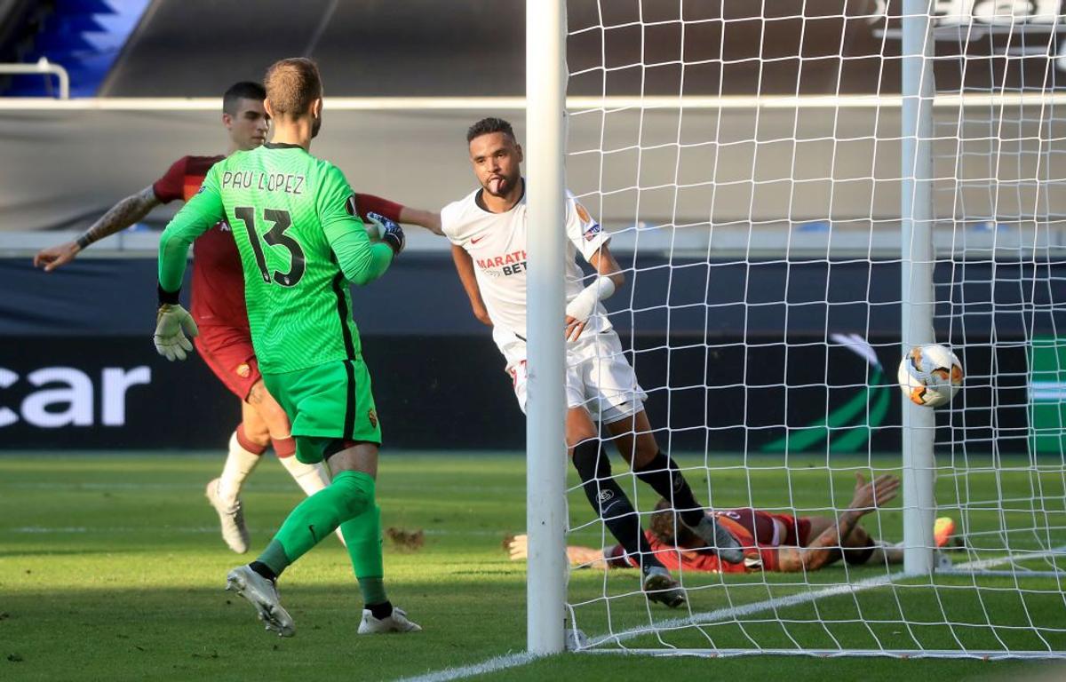 EUROPA LEAGUE. Rar vezi așa ceva! Secretul lui Adama Traore s-a aflat înainte de Wolves - Olympiakos » Imaginea VIRALĂ