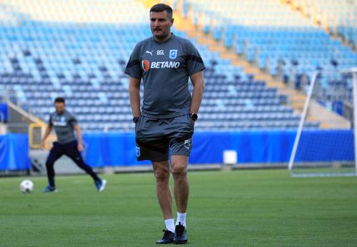 Balint, un antrenor care pare incapabil să scoată Craiova din prăpastia în care s-a prăbușit în acest debut de sezon
FOTO Facebook