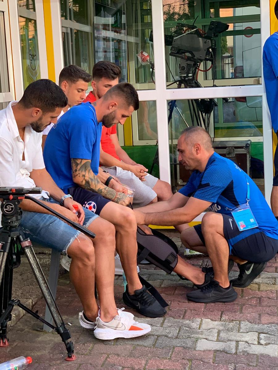 Primele informații despre accidentarea lui Ovidiu Popescu » Scenariu horror: ar putea lipsi până în martie 2023