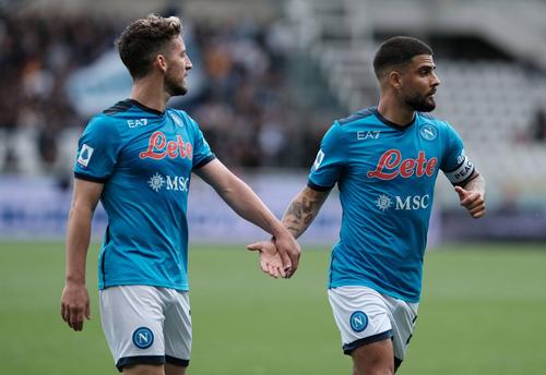 Dries Mertens (stânga)/ foto Imago Images