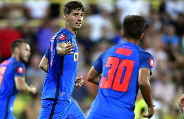 Sfatul lui Poenaru pentru Miculescu, după transferul la FCSB: „I-am spus că acolo e altceva și trebuie să facă asta”