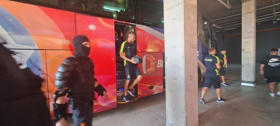 FCSB a fost Steaua » „Roș-albaștrii” revin în Ghencea după 8 ani cu o dublă lovitură: victorie în derby-ul cu CFR + triumf și în tribune