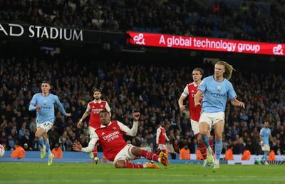 Manchester City - Arsenal are cele mai mari cote din lume la Mozzart Bet!
