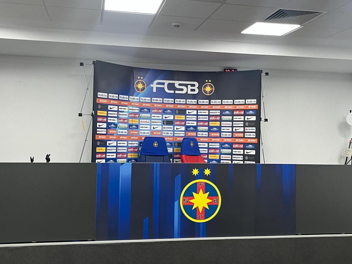 Ce s-a auzit la stația de amplificare din Ghencea înainte de FCSB - CFR Cluj: „În această seară, suporterii roș-albaștri din tribună poartă un singur nume...”
